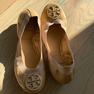 Tory Burch travel Ballet flats